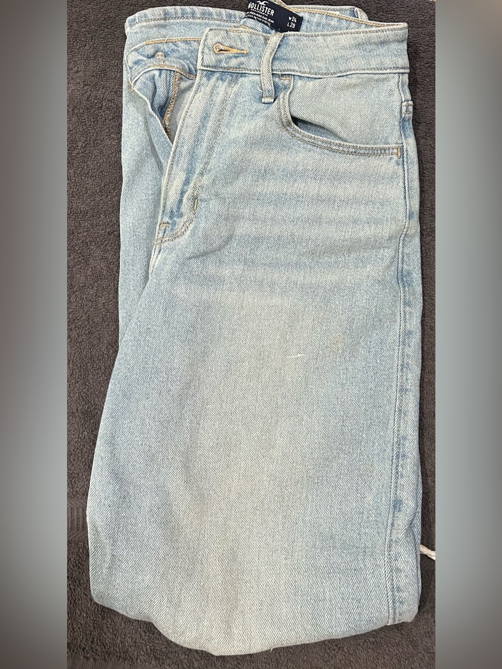 Hollister Women’s Light Wash Blue Denim Jeans